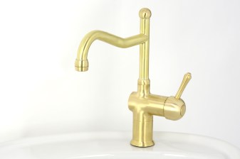 Photo_ CB7000-RL-LOA in Lea Wheeled Brass (LW) finish (1)